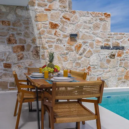 Jasmina * Agios Nikolaos (Zakynthos)